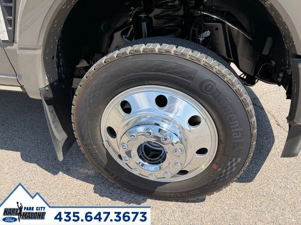 2026 Ford F-450SD Platinum DRW
