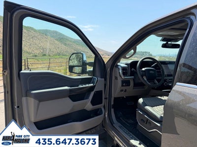 2026 Ford F-450SD Platinum DRW