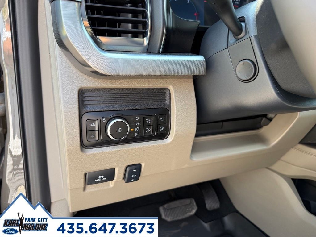2026 Ford F-450SD Platinum DRW
