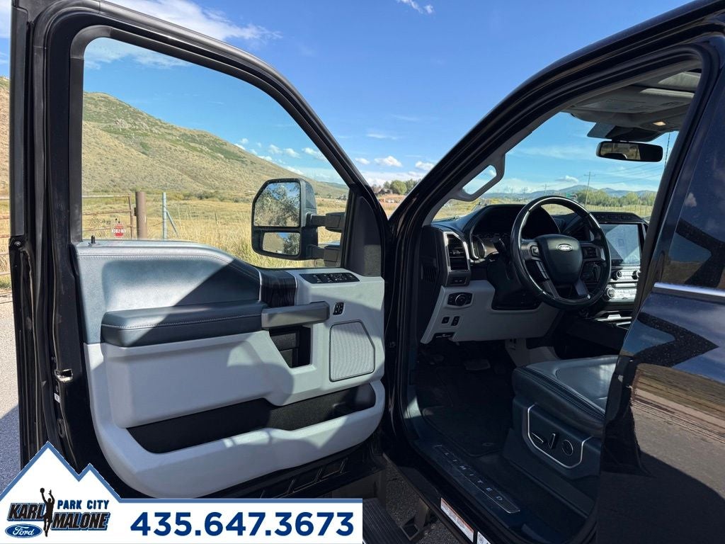 2022 Ford F-450SD Limited DRW