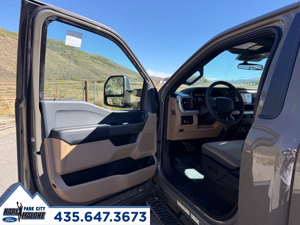 2027 Ford F-450SD XLT DRW