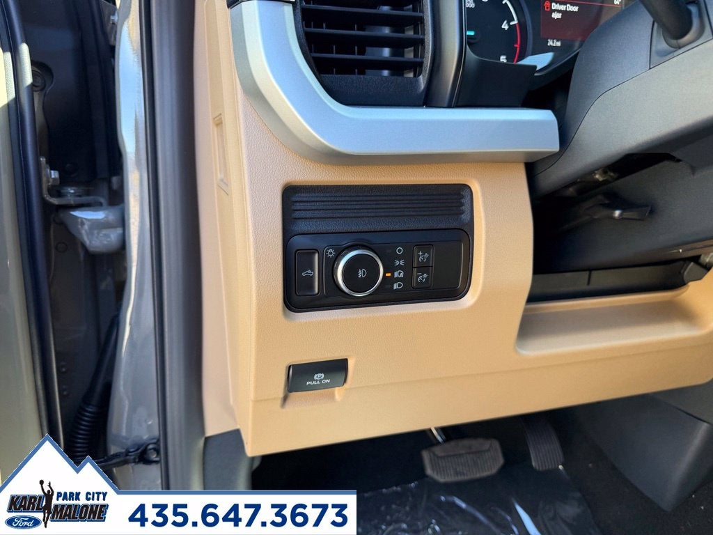 2027 Ford F-450SD XLT DRW