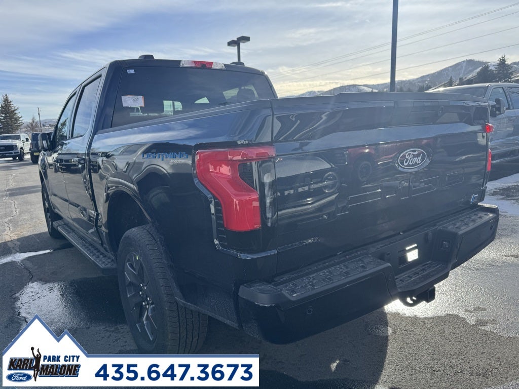 2025 Ford F-150 Lightning Flash