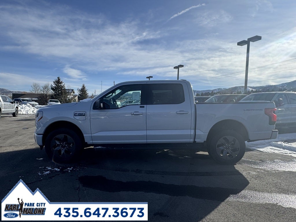 2025 Ford F-150 Lightning Flash