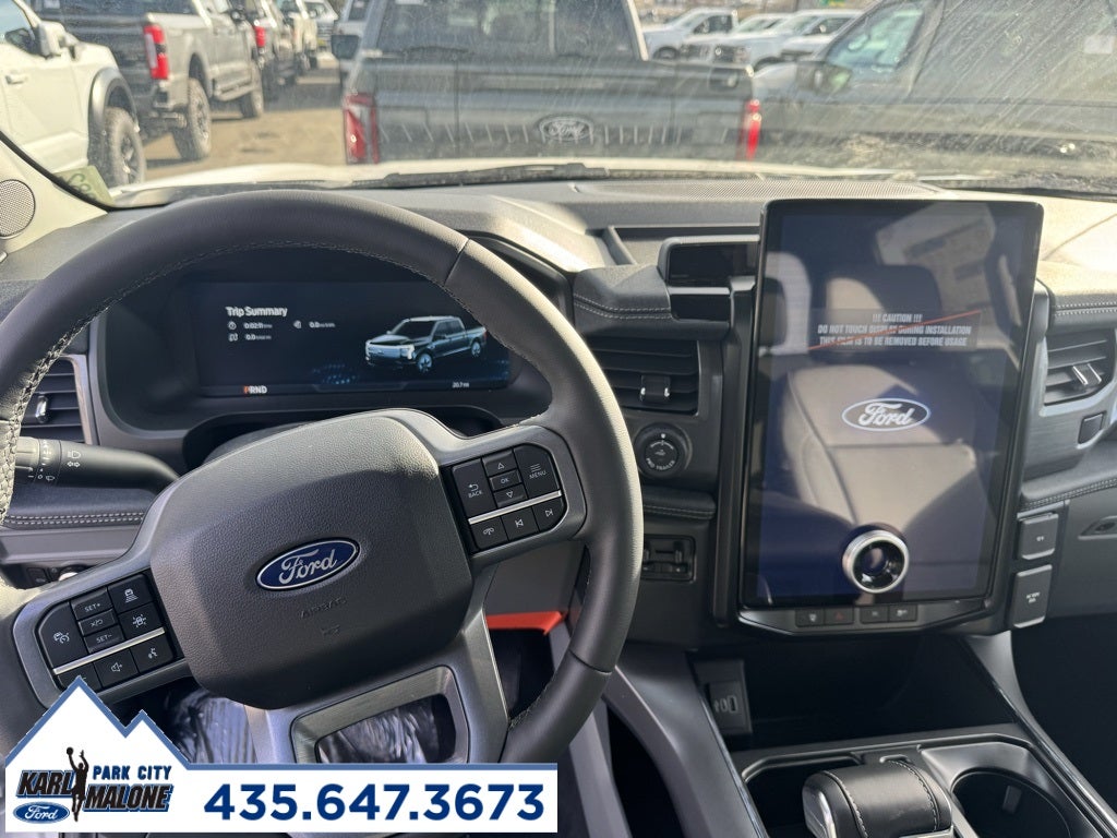 2025 Ford F-150 Lightning Flash