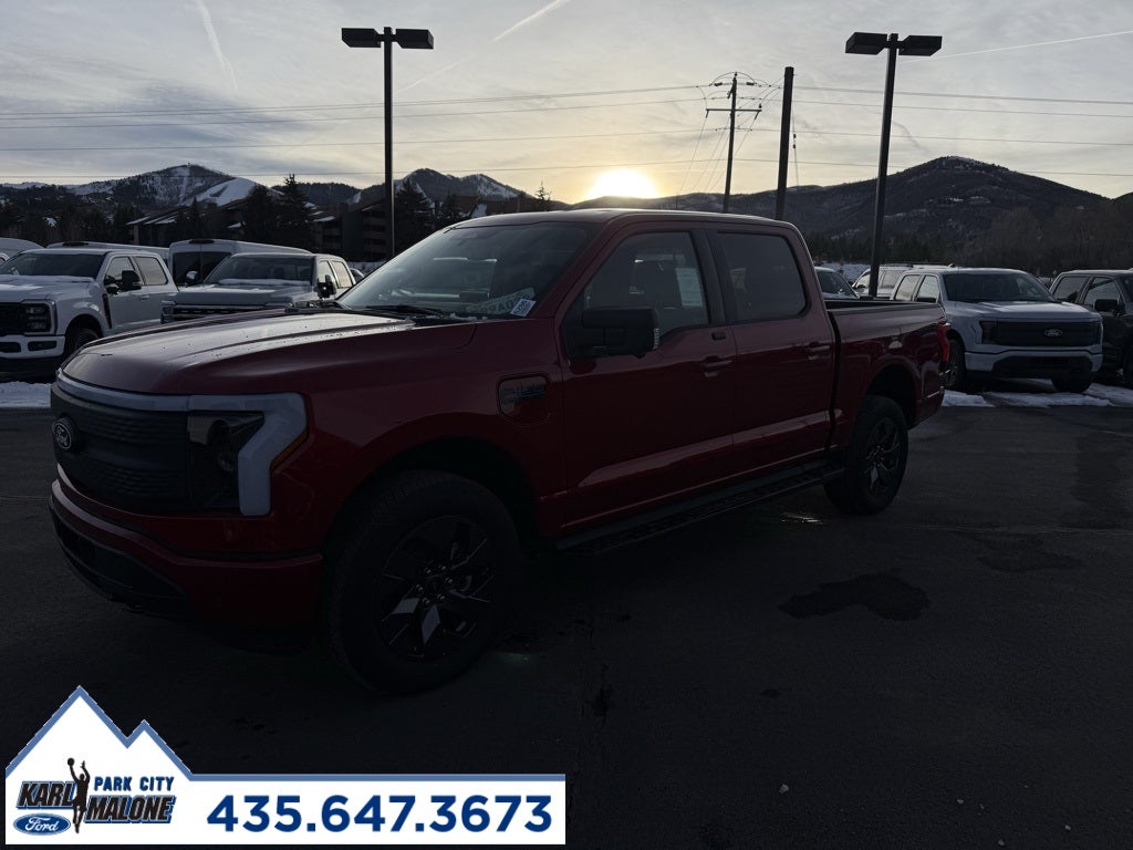 2025 Ford F-150 Lightning Flash