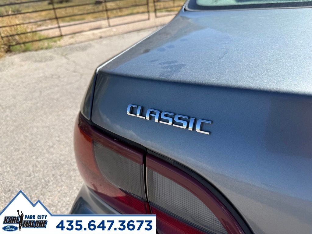2004 Chevrolet Malibu Base