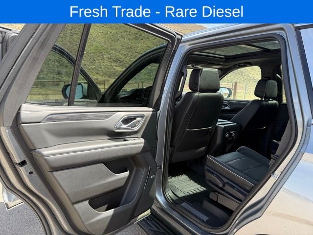 2022 GMC Yukon SLT