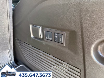 2025 GMC Yukon AT4