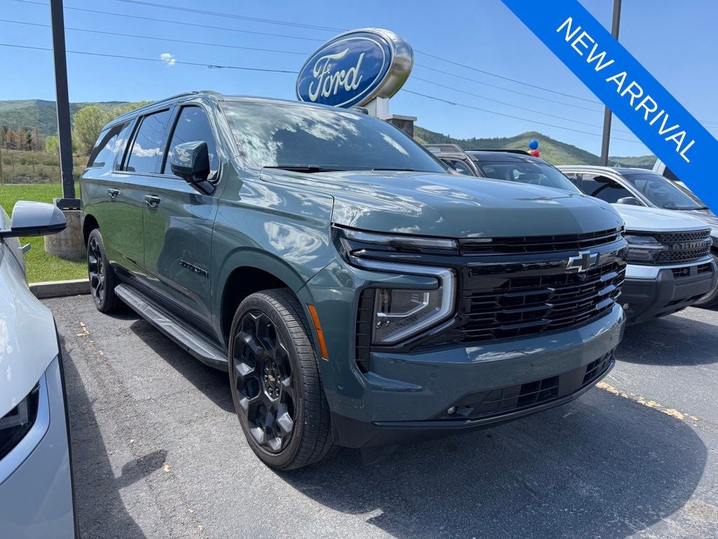 2025 Chevrolet Suburban RST