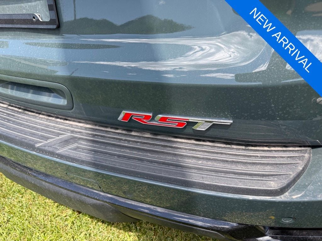 2025 Chevrolet Suburban RST