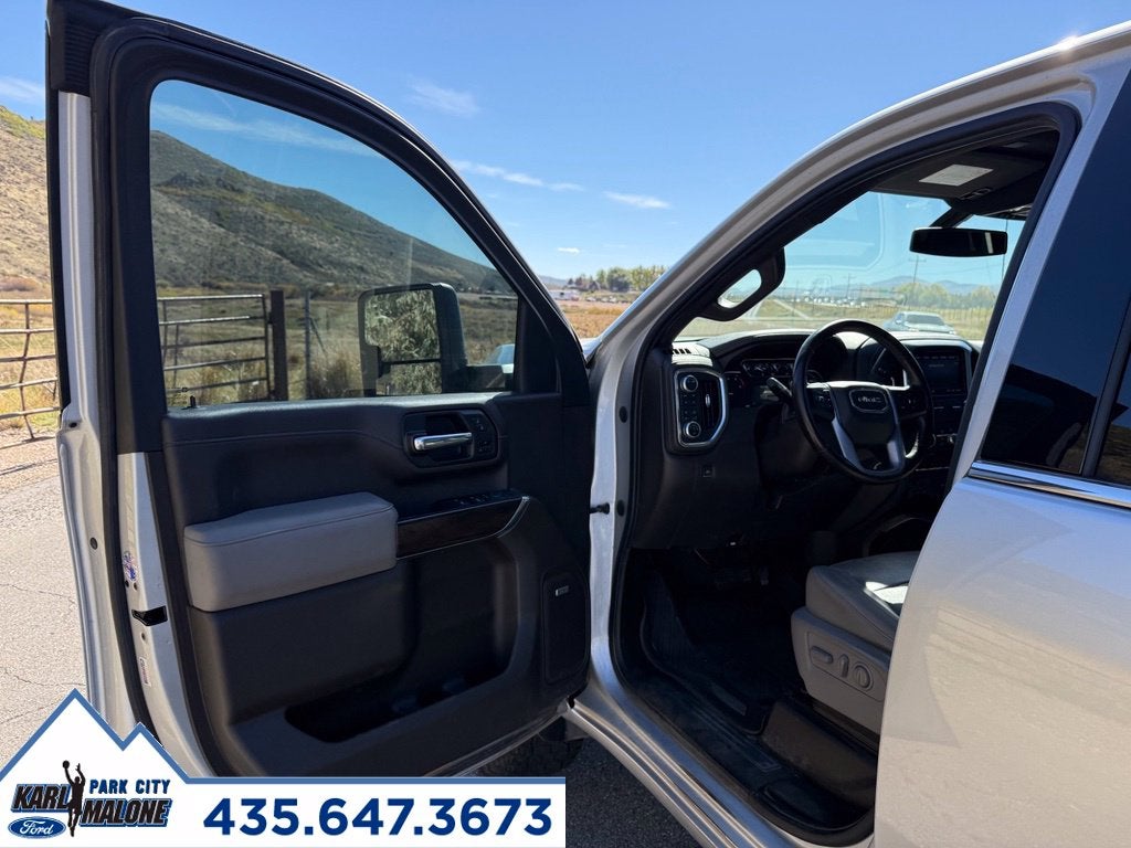 2022 GMC Sierra 3500HD SLT