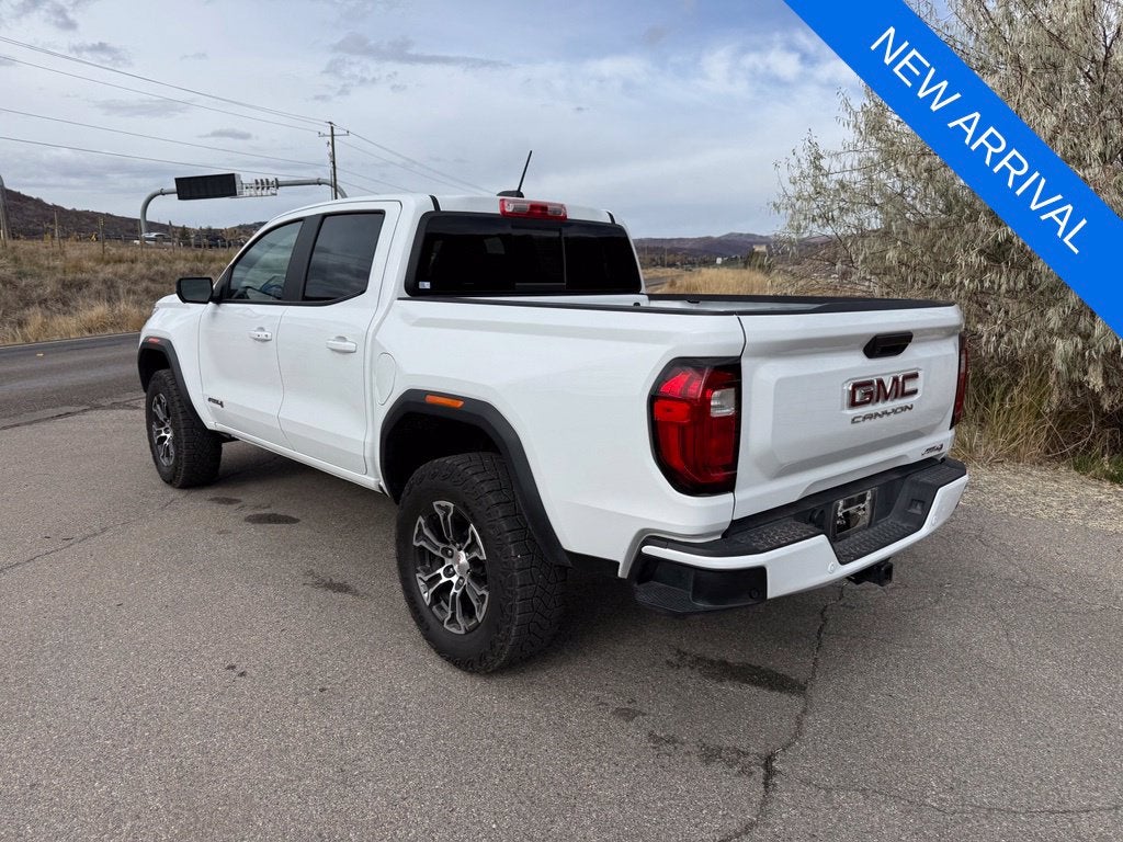 2024 GMC Canyon AT4
