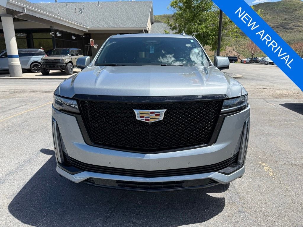 2023 Cadillac Escalade ESV Sport