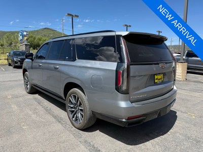2023 Cadillac Escalade ESV Sport