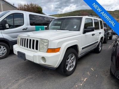2006 Jeep Commander Base