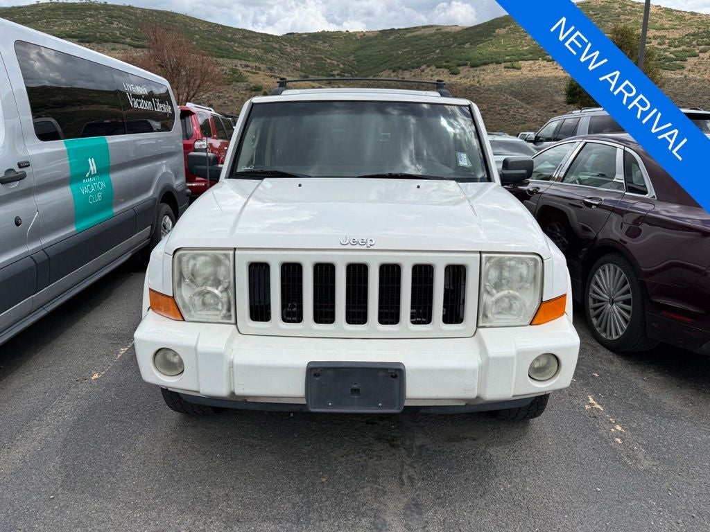 2006 Jeep Commander Base