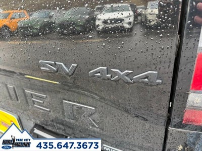 2023 Nissan Frontier SV