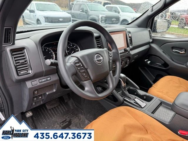 2023 Nissan Frontier SV