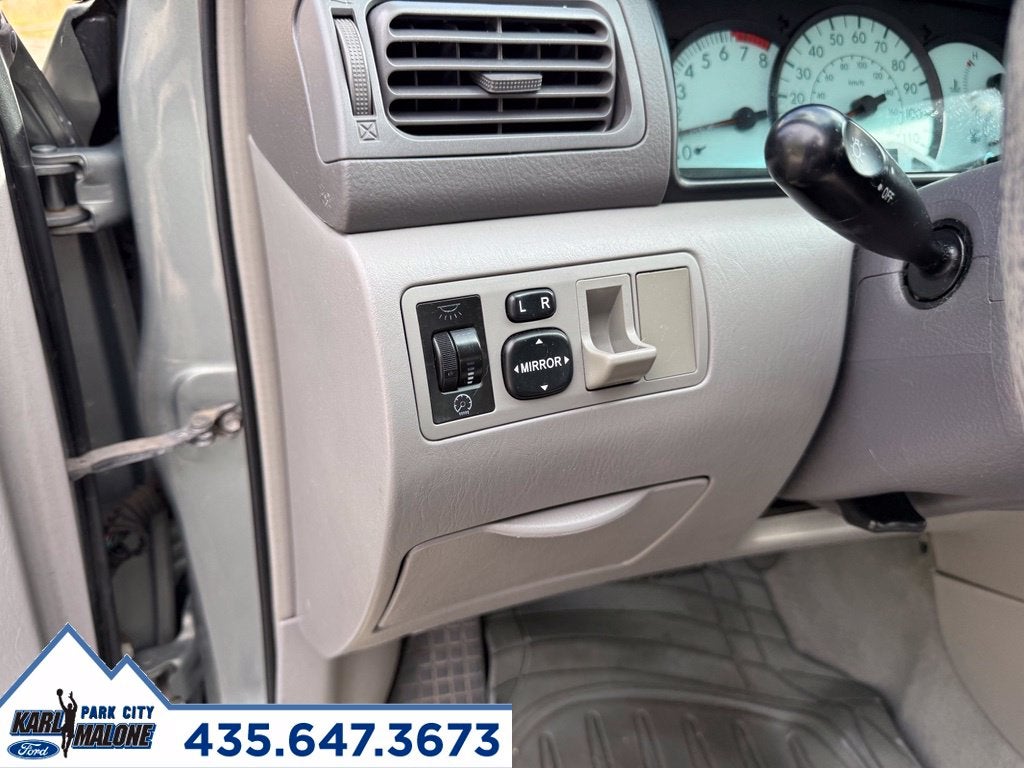 2003 Toyota Corolla LE
