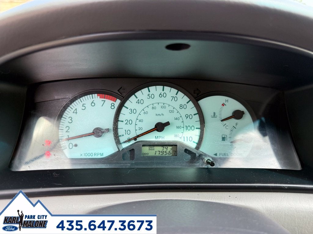 2003 Toyota Corolla LE