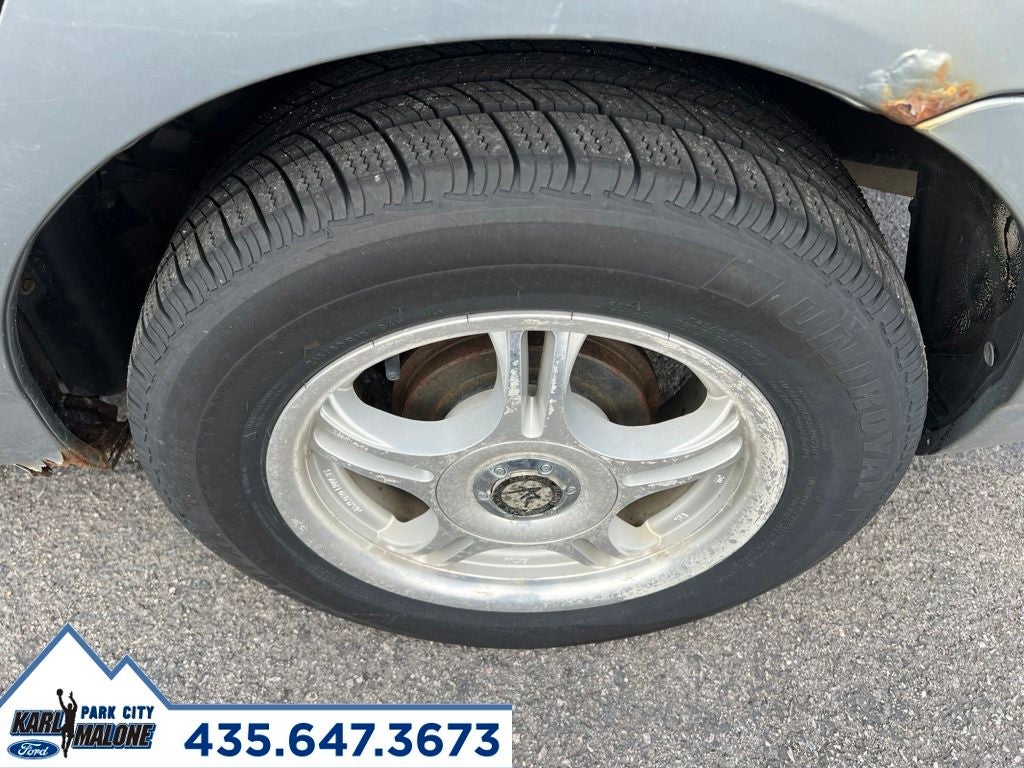 2003 Toyota Corolla LE