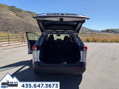 2025 Toyota RAV4 LE