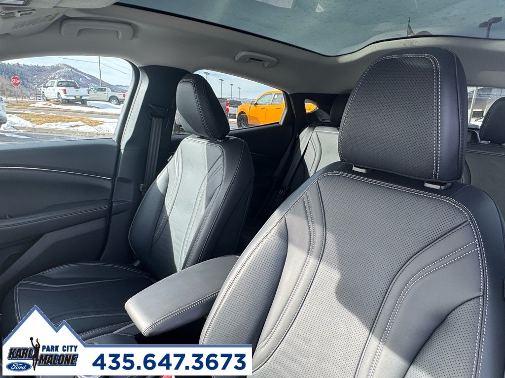 2022 Ford Mustang Mach-E Premium