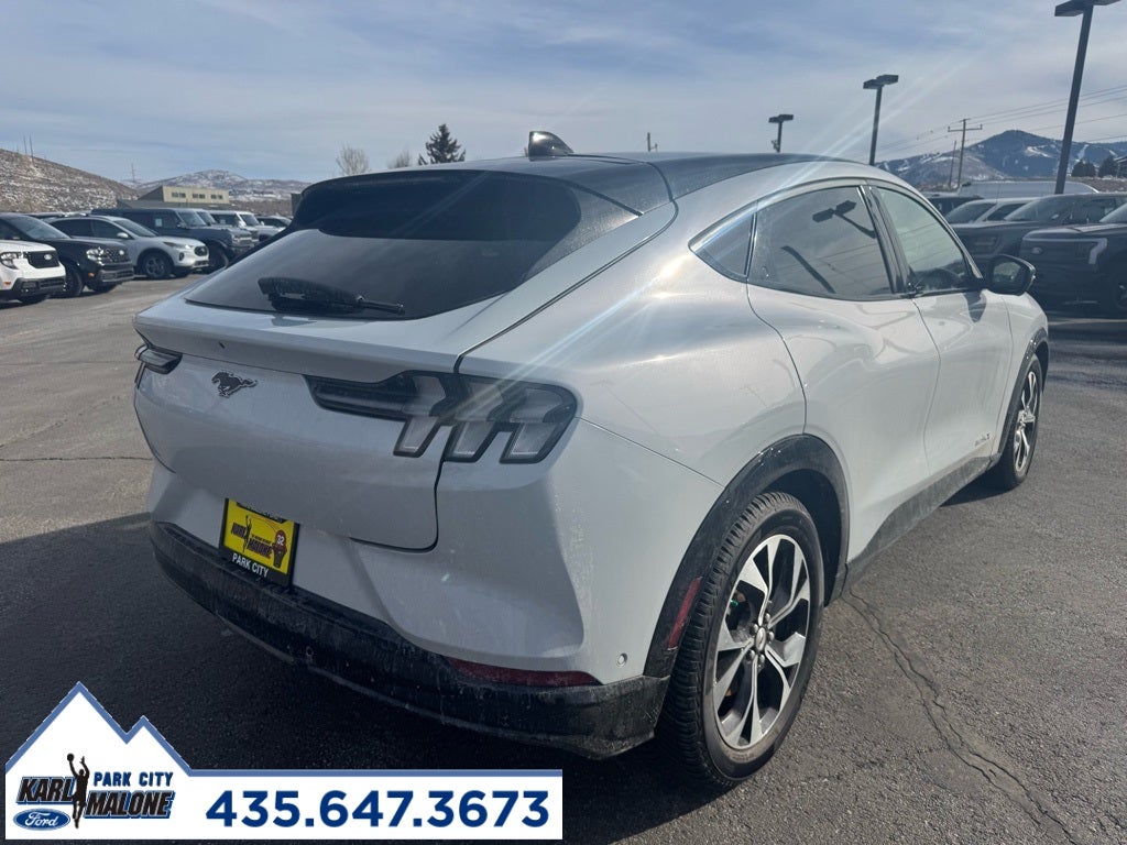 2022 Ford Mustang Mach-E Premium