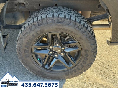 2023 Chevrolet Silverado 1500 Custom Trail Boss