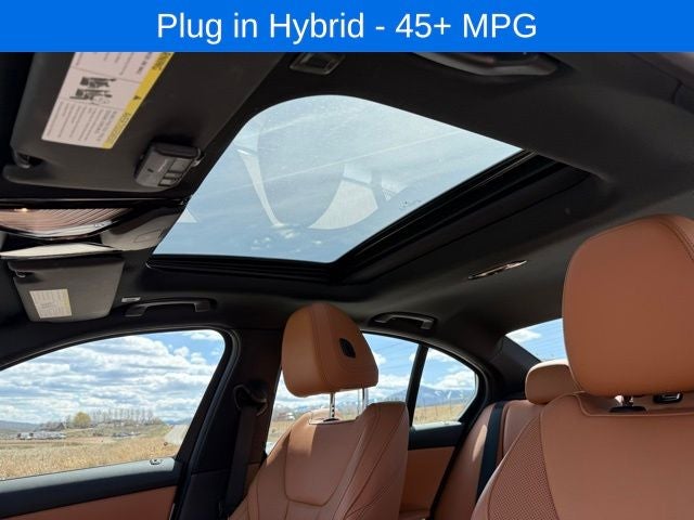 2023 BMW 3 Series 330e xDrive