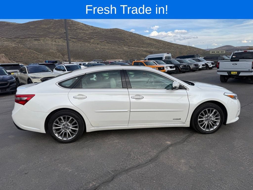2017 Toyota Avalon Hybrid Limited
