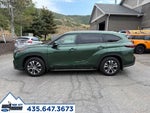 2025 Toyota Highlander Hybrid XLE