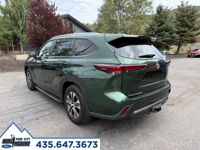 2025 Toyota Highlander Hybrid XLE