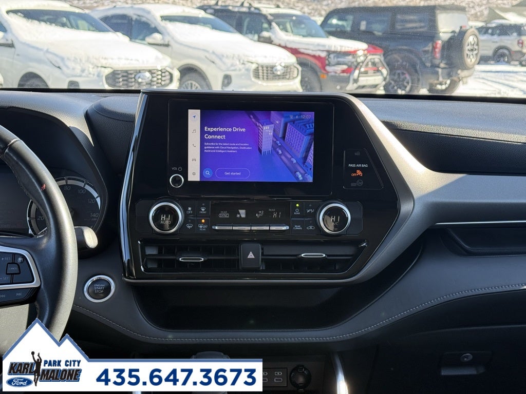 2024 Toyota Highlander LE