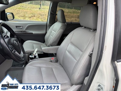 2015 Toyota Sienna XLE Premium 8 Passenger