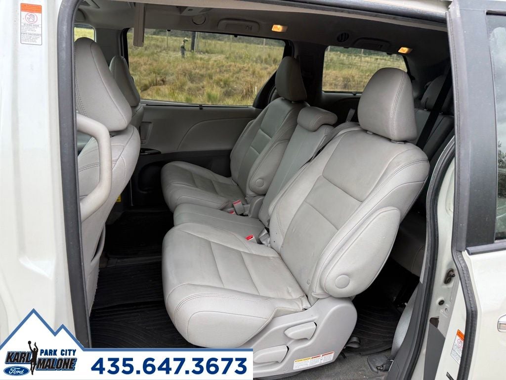 2015 Toyota Sienna XLE Premium 8 Passenger