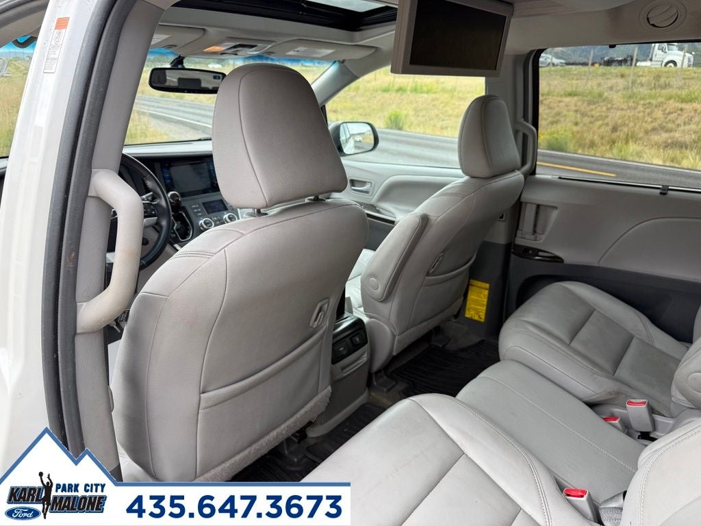 2015 Toyota Sienna XLE Premium 8 Passenger