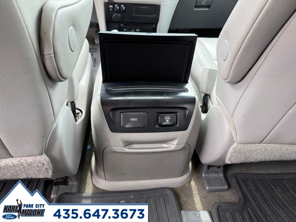 2015 Toyota Sienna XLE Premium 8 Passenger
