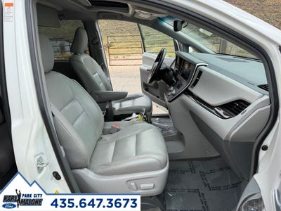 2015 Toyota Sienna XLE Premium 8 Passenger