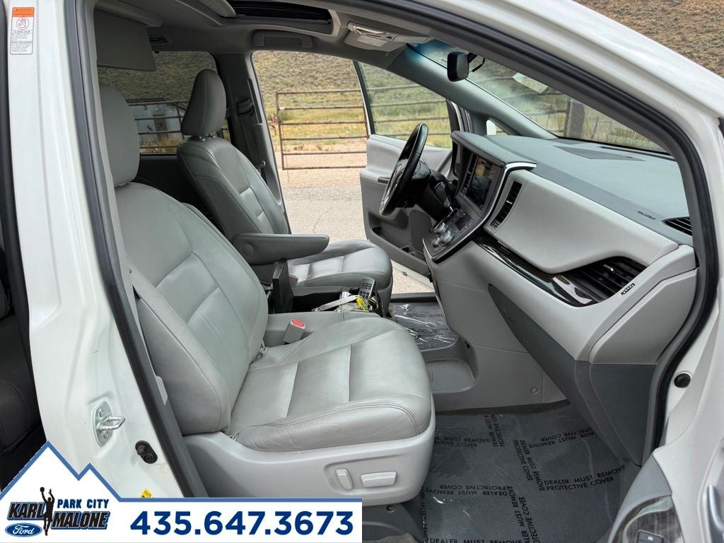 2015 Toyota Sienna XLE Premium 8 Passenger