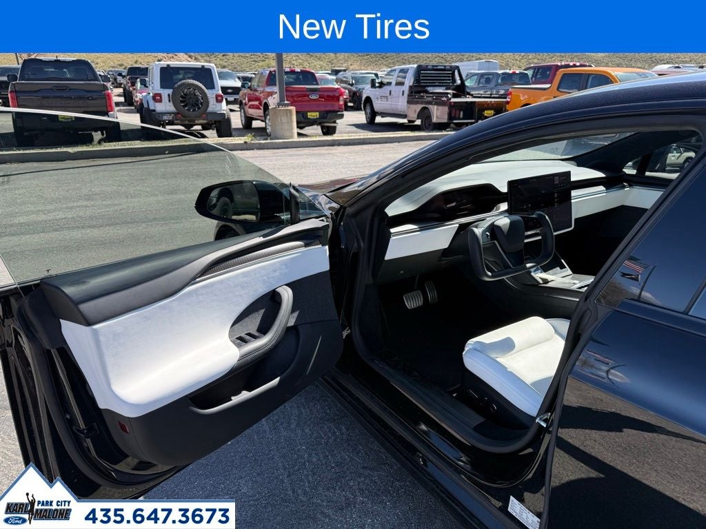 2022 Tesla Model S Plaid