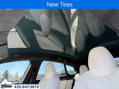 2022 Tesla Model S Plaid