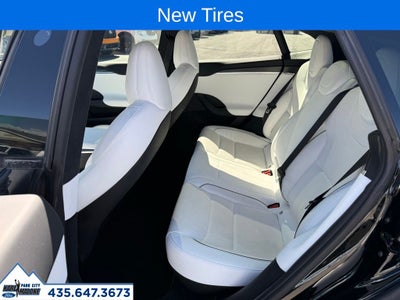 2022 Tesla Model S Plaid
