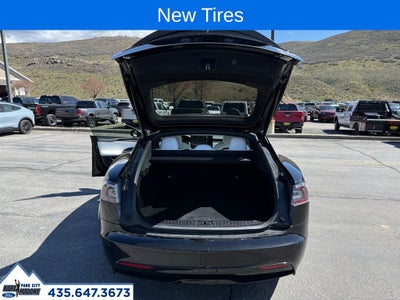 2022 Tesla Model S Plaid