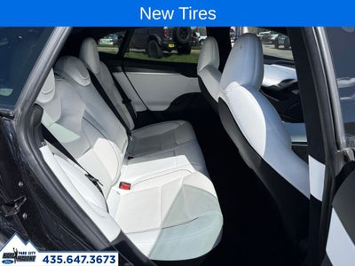 2022 Tesla Model S Plaid