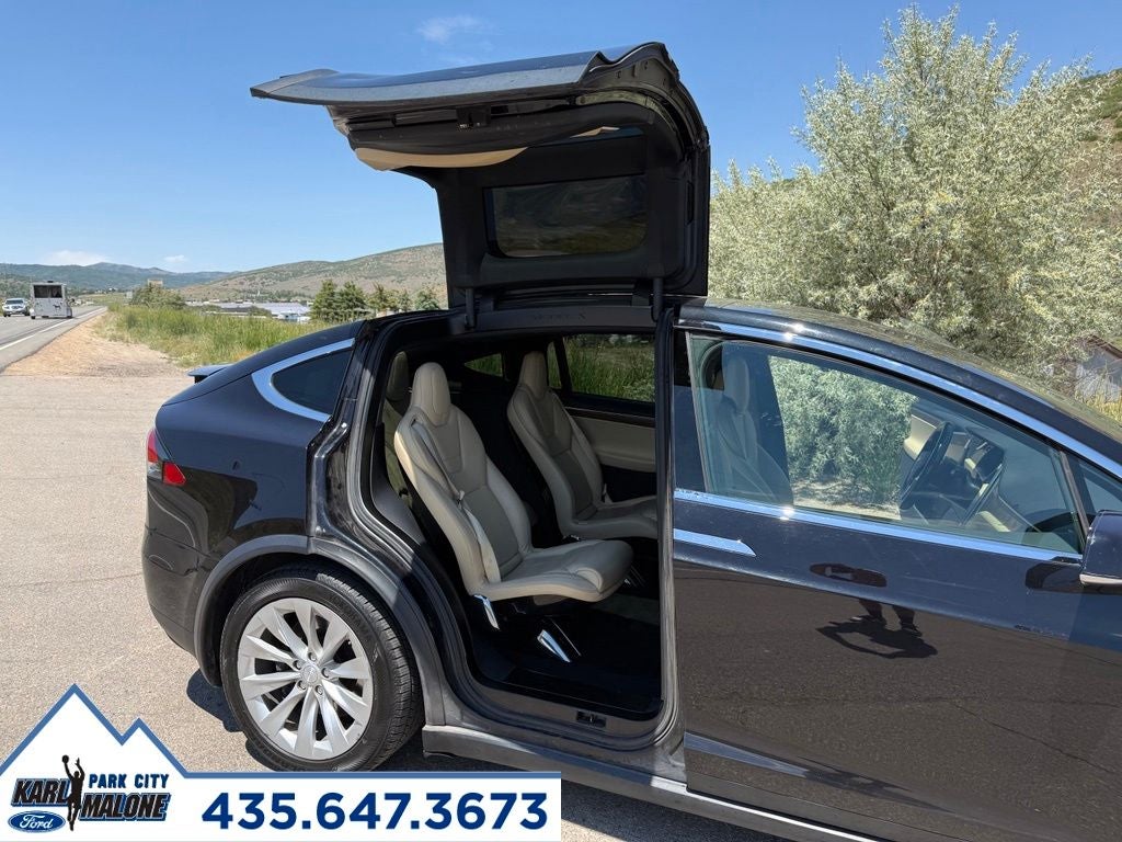 2016 Tesla Model X 90D