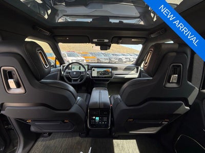 2026 Rivian R1S Base
