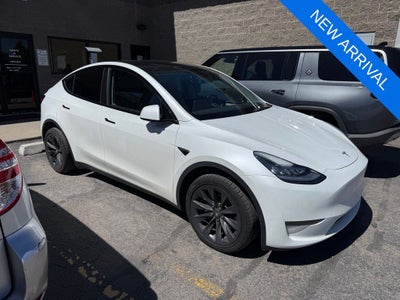 2023 Tesla Model Y Long Range