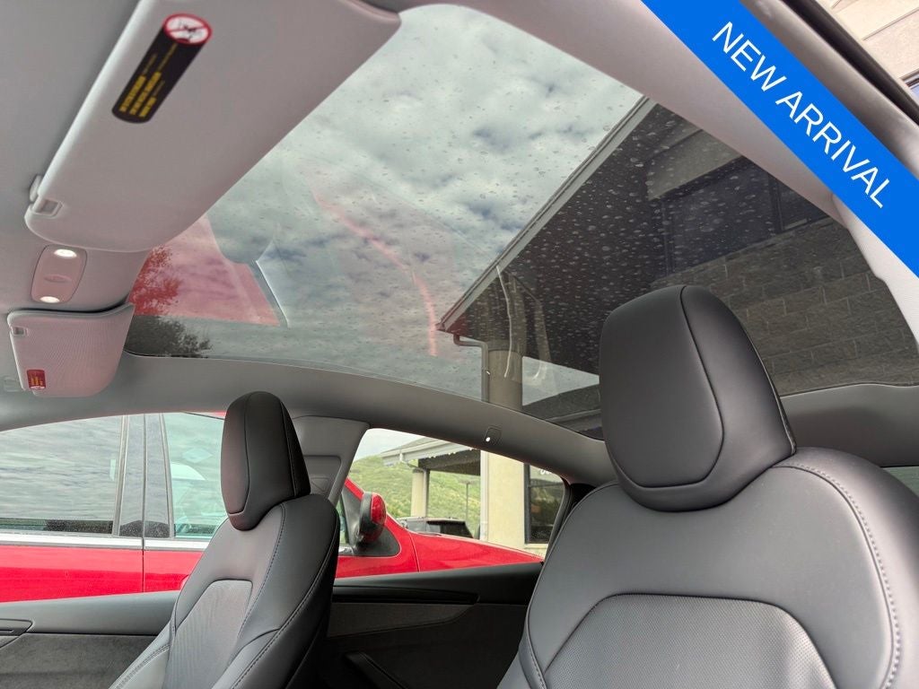 2026 Tesla Model Y Base